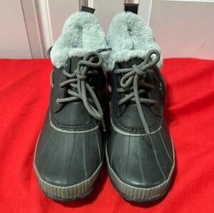 Black winter rain boots